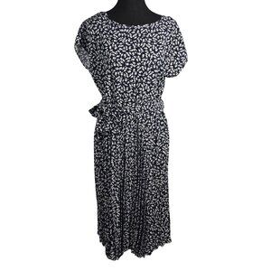 NWT | IDOPIP | Navy Blue White Floral Pleated Midi Dress with Matching Belt | La